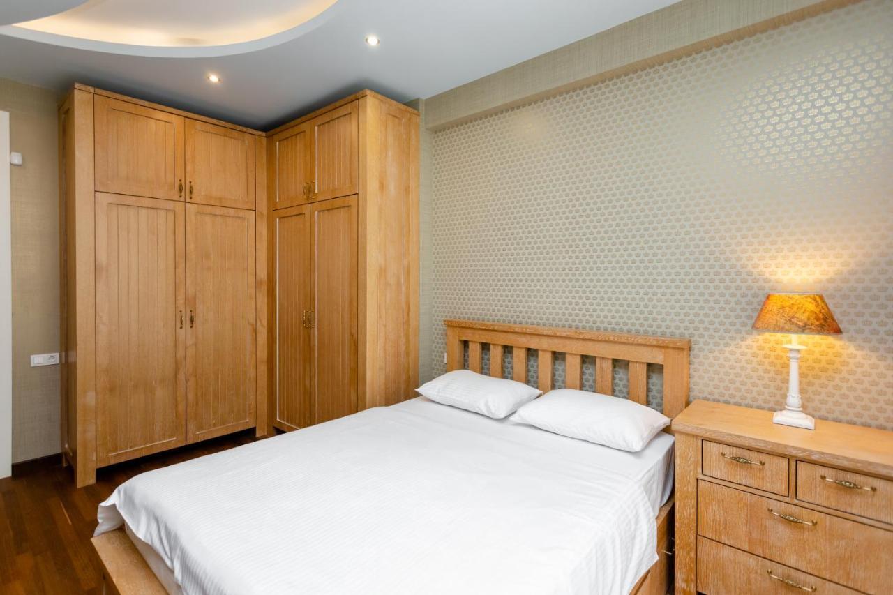 3Bd-2Bth Apartment In Tbilisi City Center Luaran gambar